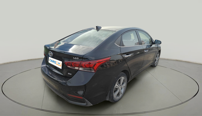 2018 Hyundai Verna 1.6 SX (O) CRDI MT, Diesel, Manual, 1,04,685 km, exterior