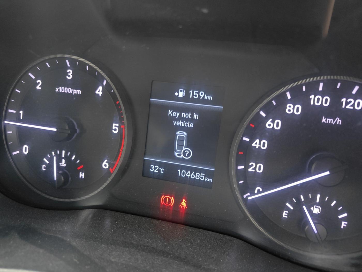 2018 Hyundai Verna 1.6 SX (O) CRDI MT, Diesel, Manual, 1,04,685 km, interior