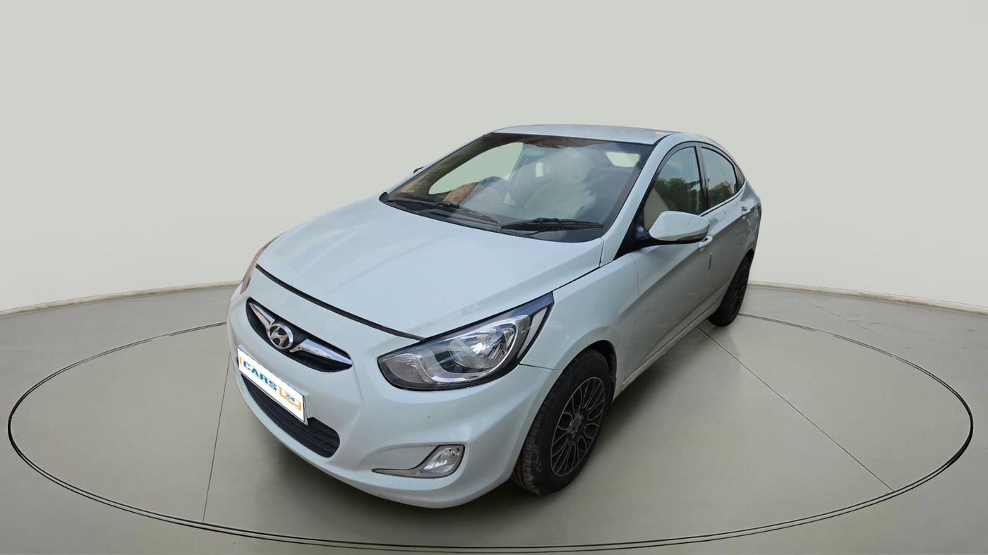 2011 Hyundai Verna FLUIDIC 1.6 CRDI EX, Diesel, Manual, 1,07,000 km, exterior