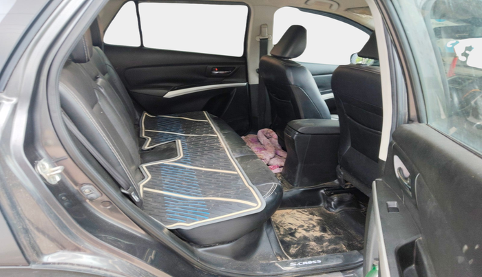 2015 Maruti S Cross ALPHA 1.6, Diesel, Manual, 88,536 km, interior