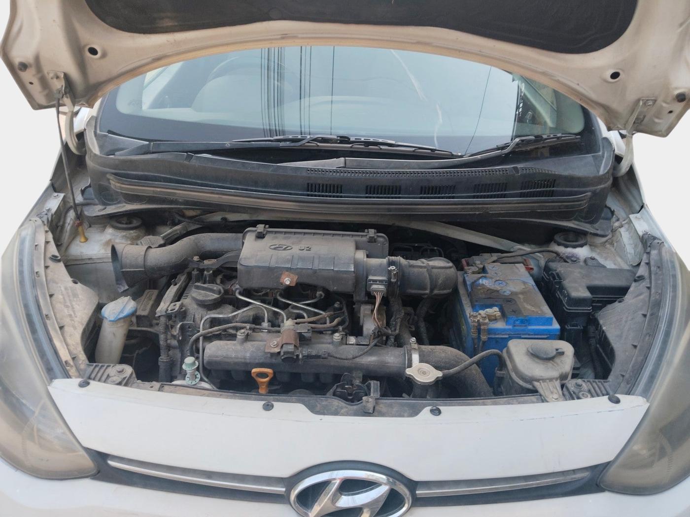 2016 Hyundai Xcent S 1.1 CRDI, Diesel, Manual, 1,20,169 km, exterior