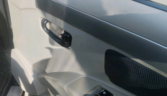 2019 Mahindra Scorpio S11 2WD, Diesel, Manual, 1,16,505 km, interior