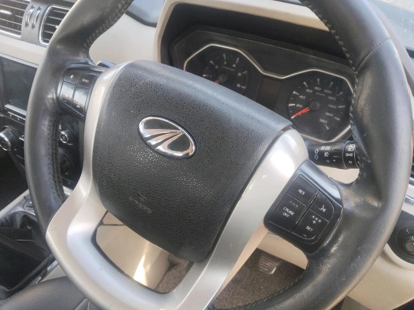 2019 Mahindra Scorpio S11 2WD, Diesel, Manual, 1,16,505 km, interior