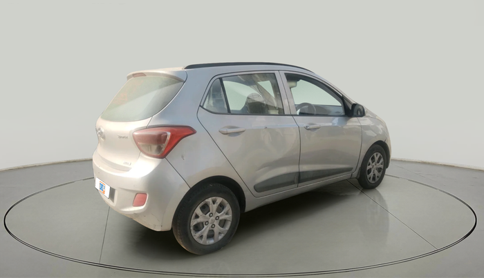 2015 Hyundai Grand i10 SPORTZ 1.1 CRDI, Diesel, Manual, 1,26,047 km, exterior