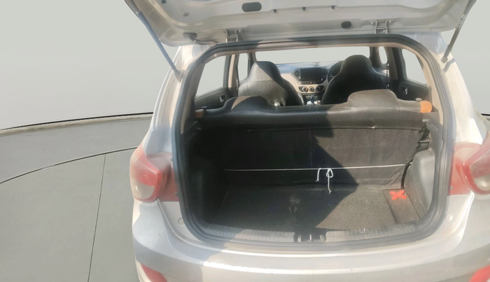 2015 Hyundai Grand i10 SPORTZ 1.1 CRDI, Diesel, Manual, 1,26,047 km, exterior