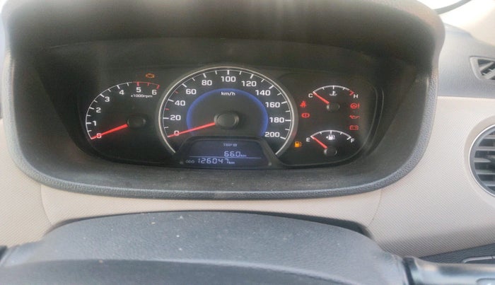 2015 Hyundai Grand i10 SPORTZ 1.1 CRDI, Diesel, Manual, 1,26,047 km, interior