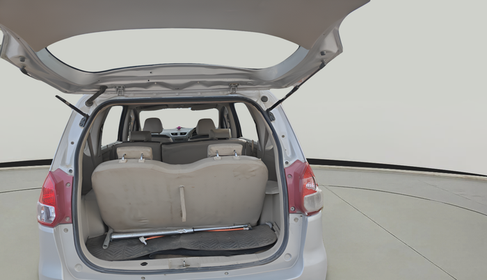 2013 Maruti Ertiga VDI, Diesel, Manual, 1,11,198 km, exterior