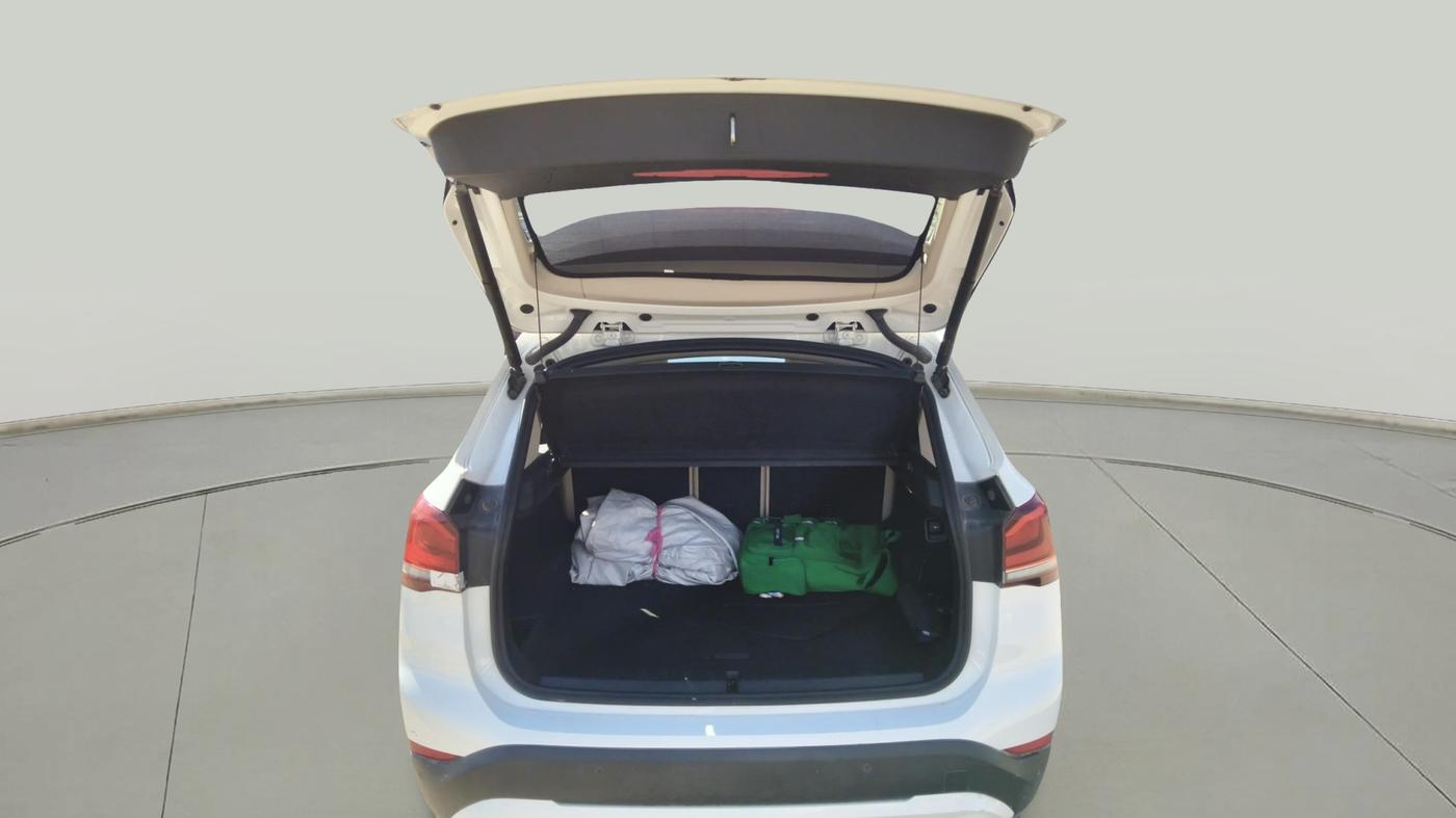 2021 BMW X1 SDRIVE 20i SPORTX, Petrol, Automatic, 60,000 km, exterior