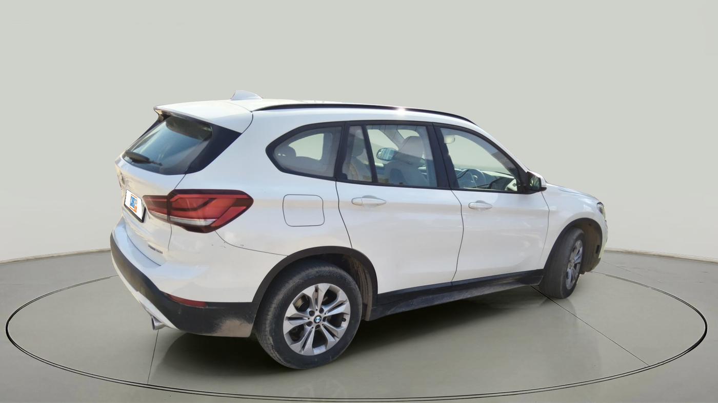 2021 BMW X1 SDRIVE 20i SPORTX, Petrol, Automatic, 60,000 km, exterior