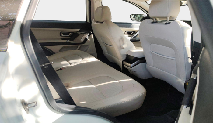 2021 Tata Safari XZ PLUS, Diesel, Manual, 1,67,000 km, interior