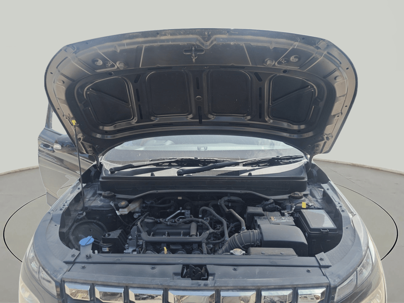 2024 Hyundai VENUE SX 1.2 PETROL, Petrol, Manual, 1,00,686 km, exterior