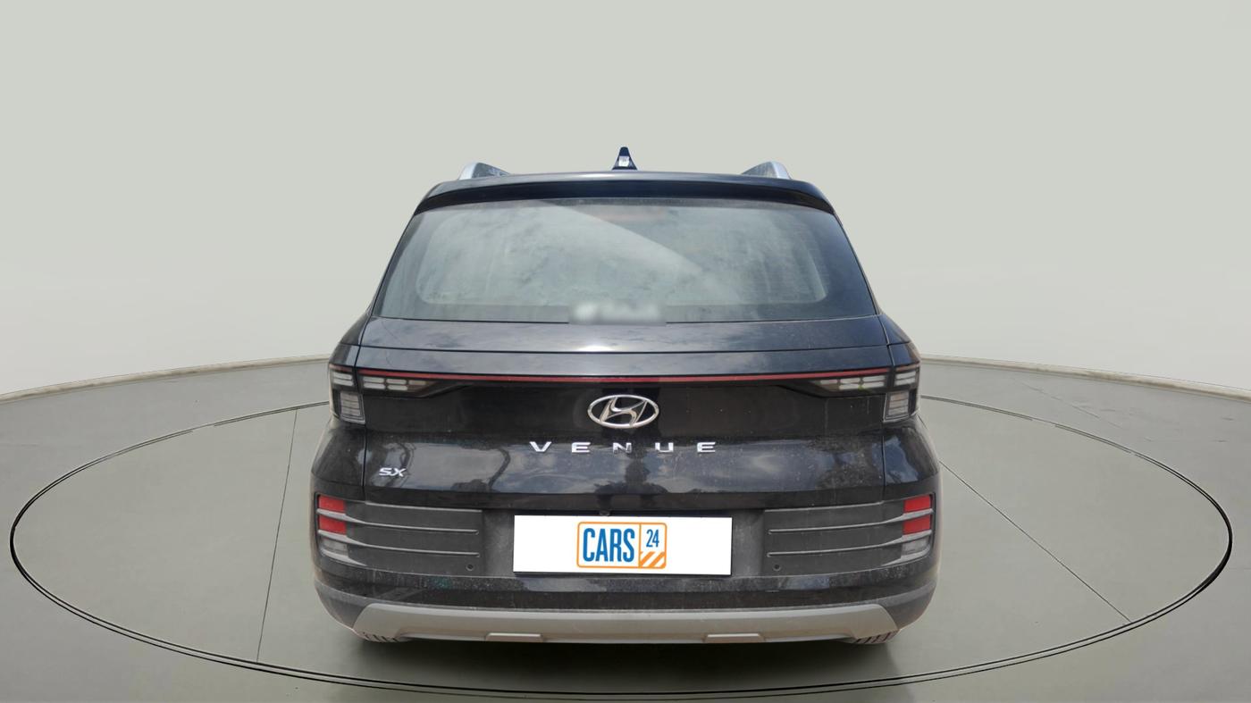 2024 Hyundai VENUE SX 1.2 PETROL, Petrol, Manual, 1,00,686 km, exterior