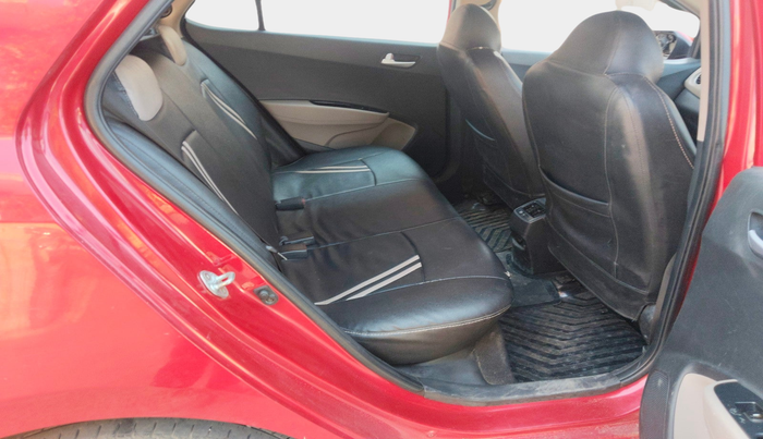 2017 Hyundai Grand i10 SPORTZ (O) 1.2 U2 CRDI, Diesel, Manual, 73,233 km, interior