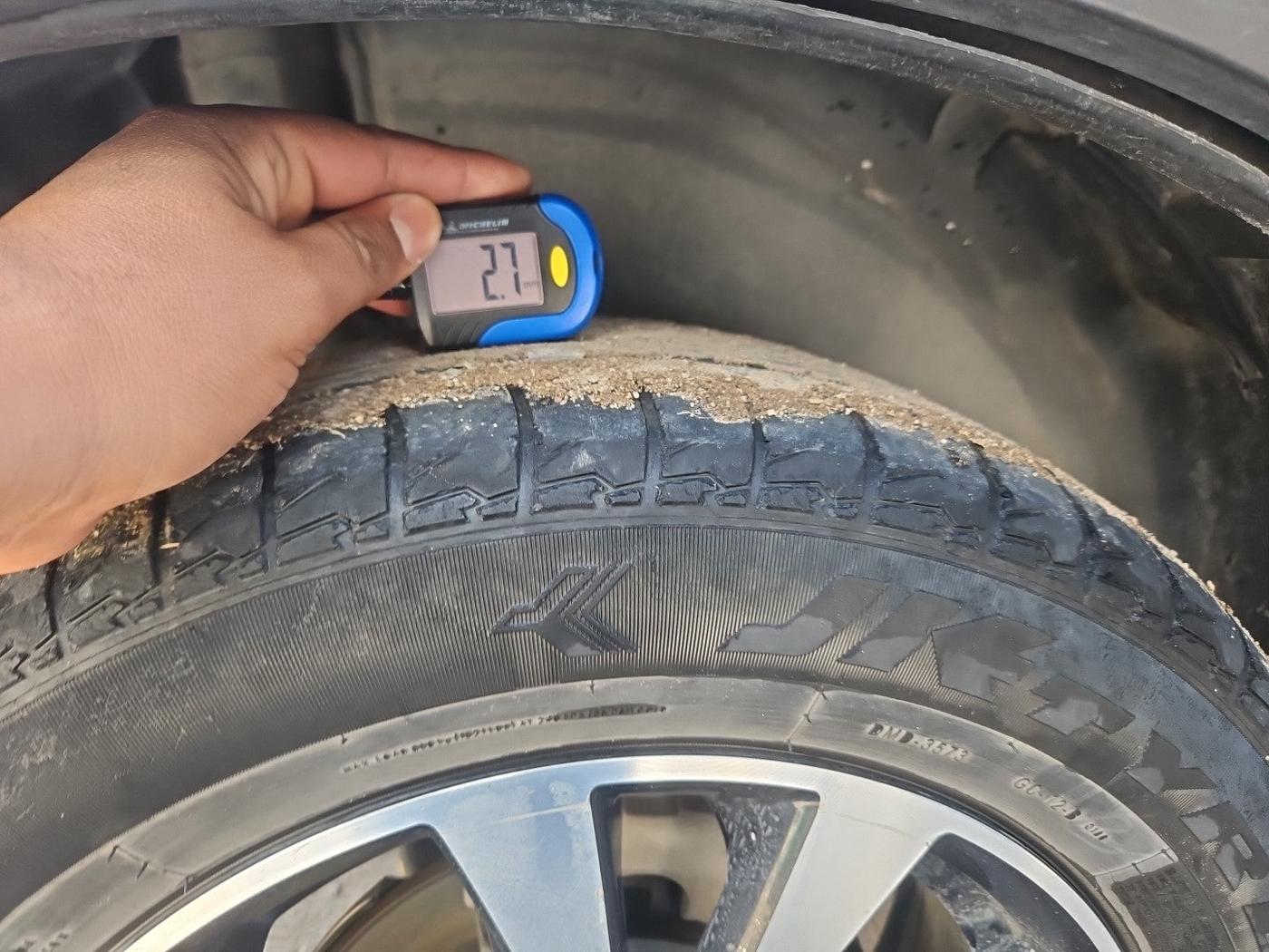 2019 Maruti S Cross DELTA 1.3, Diesel, Manual, 1,17,712 km, tyre