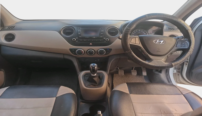 2015 Hyundai Grand i10 ASTA 1.1 CRDI (O), Diesel, Manual, 70,657 km, interior