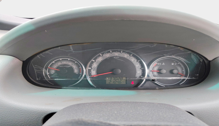 2016 Mahindra NUVOSPORT N8, Diesel, Manual, 1,37,028 km, interior