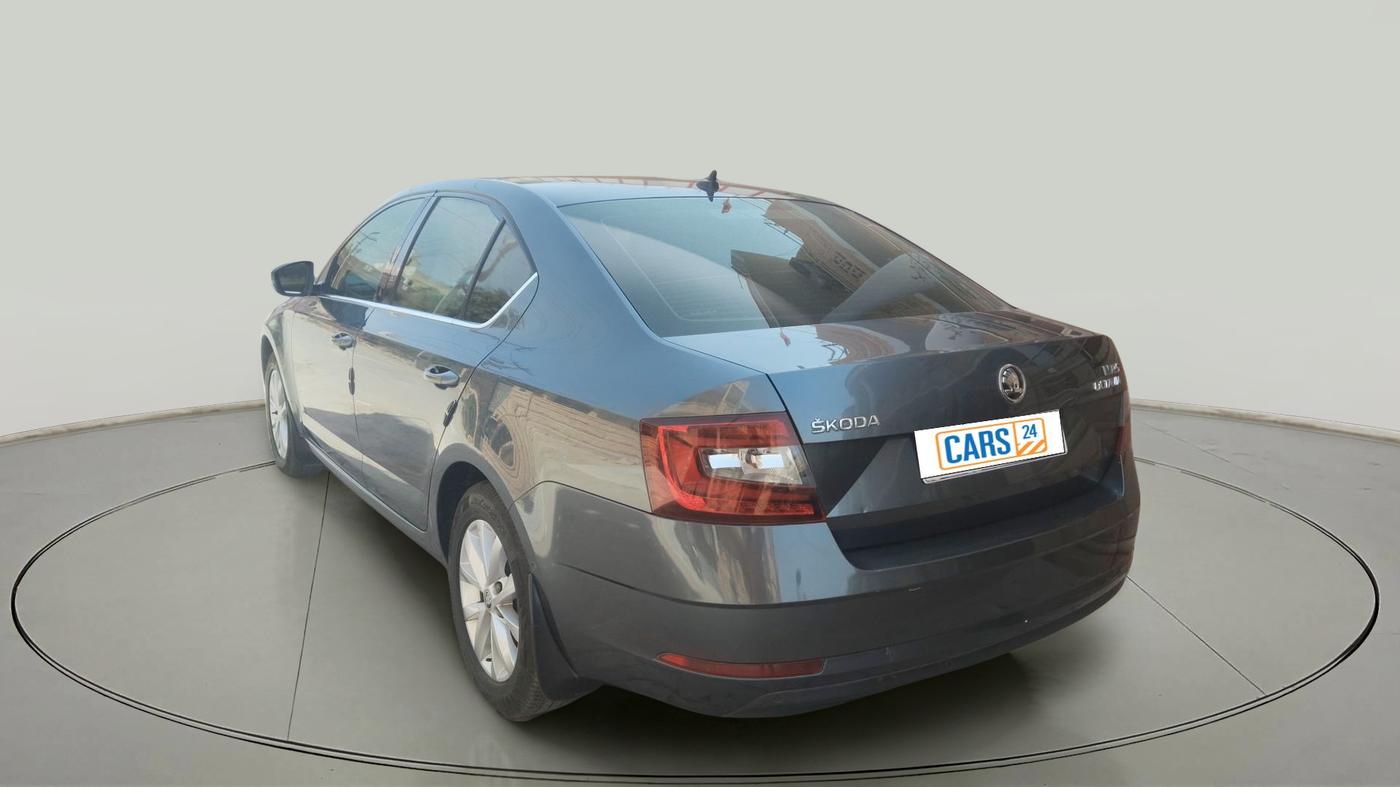 2018 Skoda Octavia 2.0 TDI L&K AT, Diesel, Automatic, 1,25,848 km, exterior