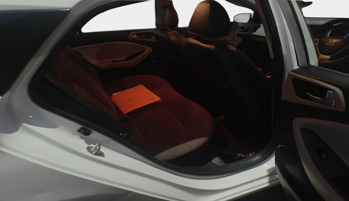 2019 Hyundai Elite i20 SPORTZ PLUS 1.4 CRDI, Diesel, Manual, 1,29,682 km, interior