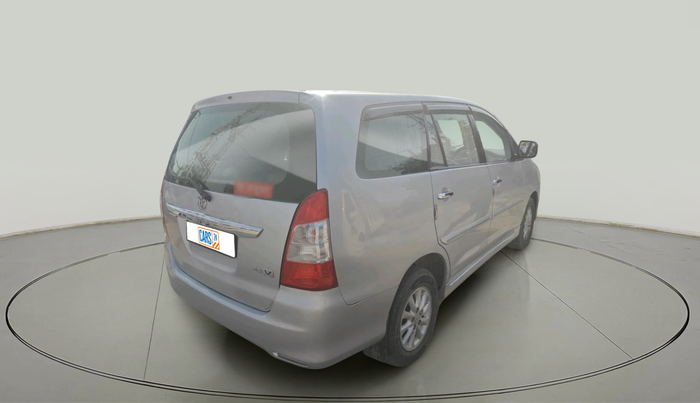 2012 Toyota Innova VX 2.5 7 STR, Diesel, Manual, 2,35,547 km, exterior