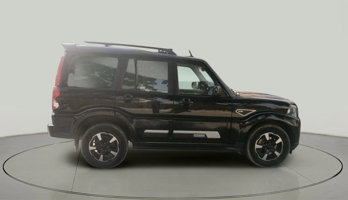 2022 Mahindra SCORPIO CLASSIC S11 MT 7S CC, Diesel, Manual, 42,306 km, exterior