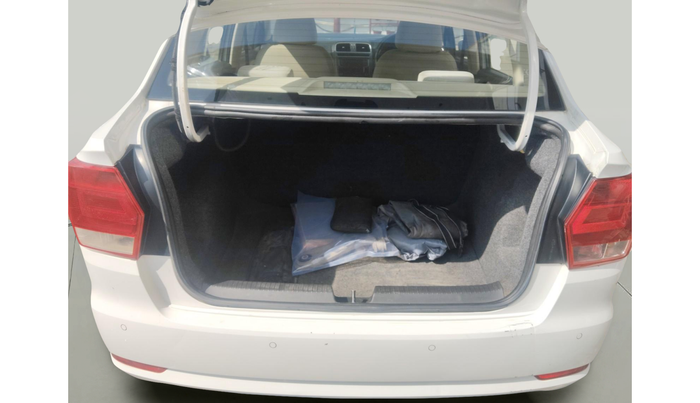 2018 Volkswagen Ameo HIGHLINE PLUS 1.0L 16 ALLOY, Petrol, Manual, 68,431 km, exterior