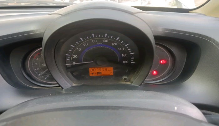 2015 Honda Amaze 1.5L I-DTEC S, Diesel, Manual, 3,07,373 km, interior