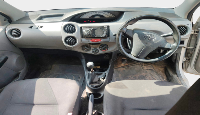 2011 Toyota Etios G, Petrol, Manual, 1,08,608 km, interior