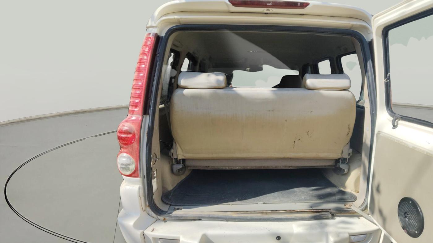 2012 Mahindra Scorpio VLX 2WD AIRBAG, Diesel, Manual, 2,09,745 km, exterior