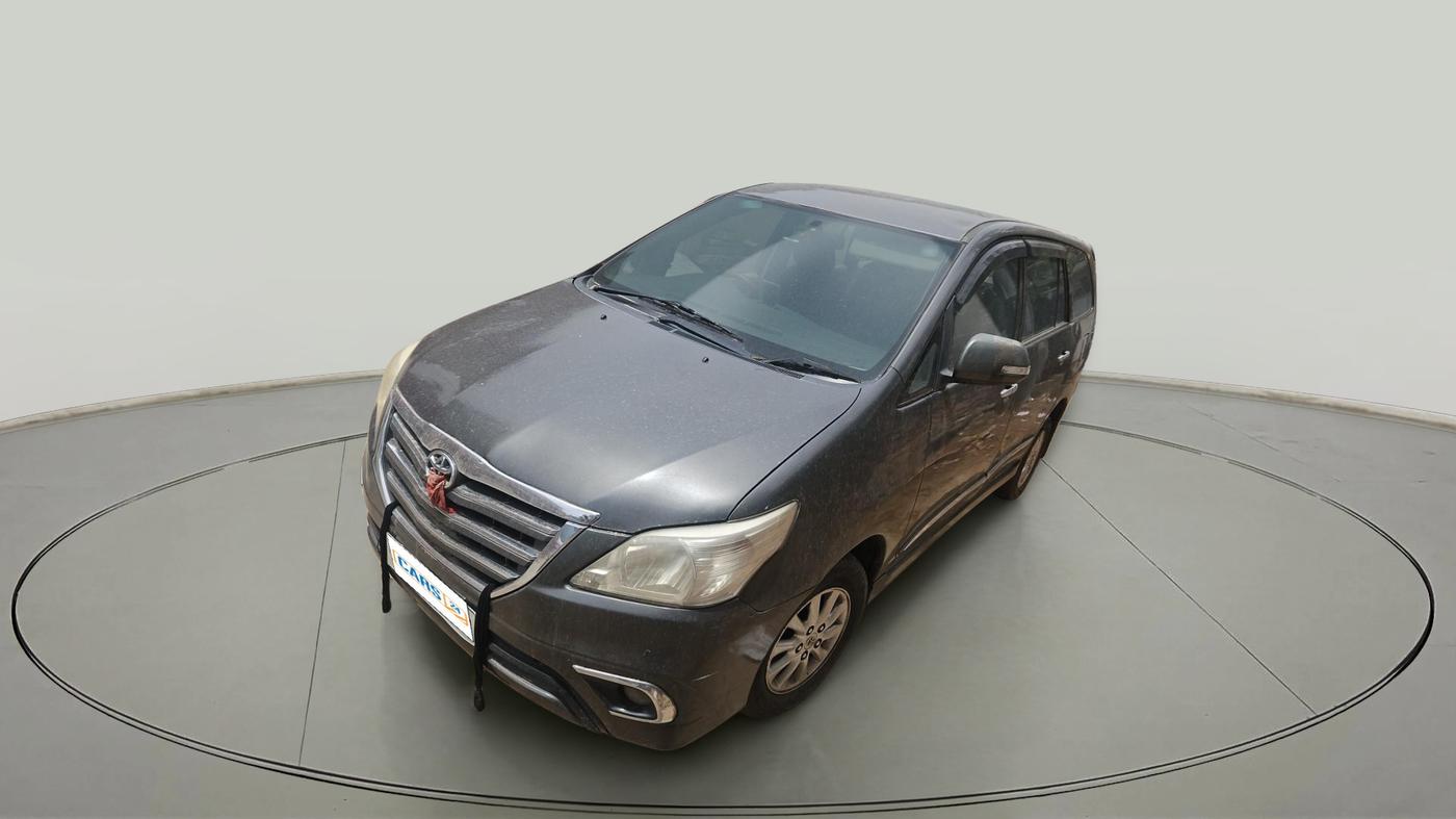 2014 Toyota Innova 2.5 ZX 7 STR, Diesel, Manual, 2,67,468 km, exterior