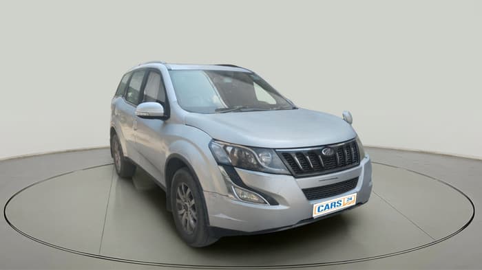 2015 Mahindra XUV500 W10, Diesel, Manual, 1,41,152 km, exterior