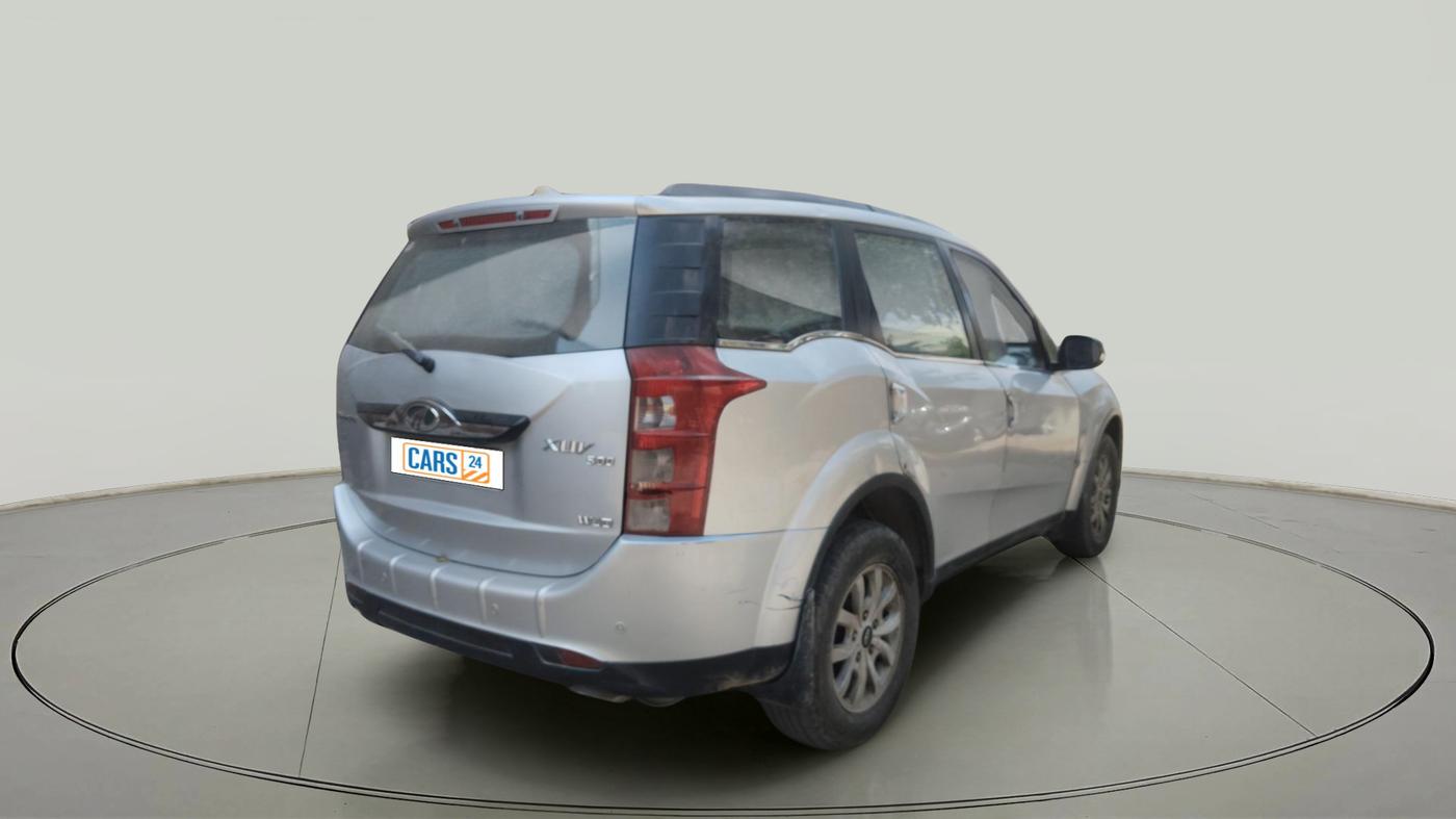 2015 Mahindra XUV500 W10, Diesel, Manual, 1,41,152 km, exterior