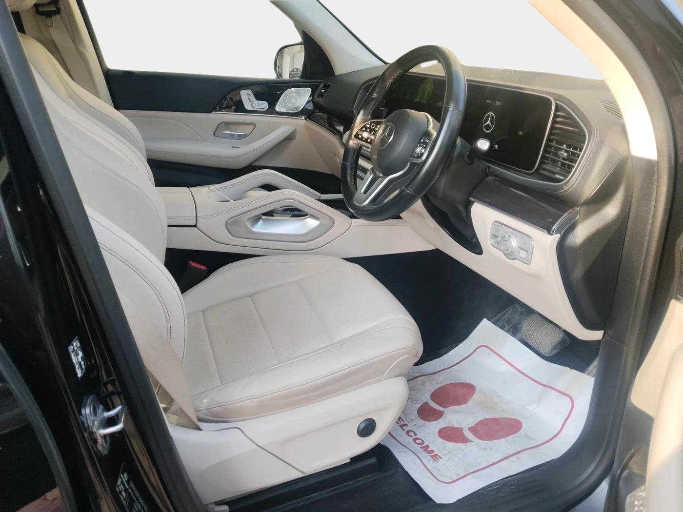 2023 Mercedes Benz GLS 400D 4MATIC , Diesel, Automatic, 75,271 km, interior