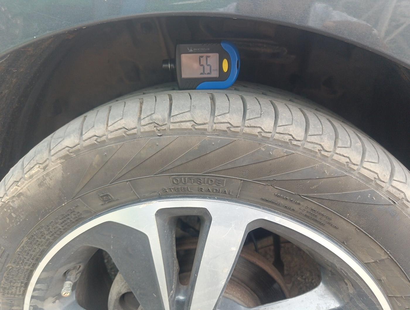 2020 Tata ALTROZ XZ PETROL, Petrol, Manual, 57,831 km, tyre