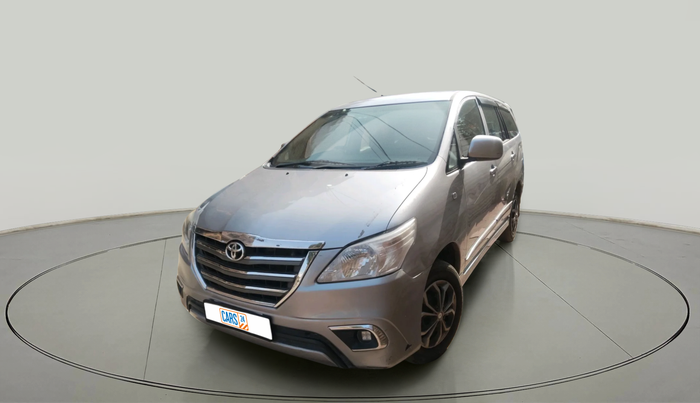 2016 Toyota Innova 2.5 GX 7 STR, Diesel, Manual, 2,15,593 km, exterior