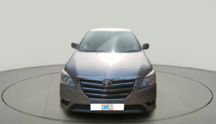 2016 Toyota Innova 2.5 GX 7 STR, Diesel, Manual, 2,15,593 km, exterior