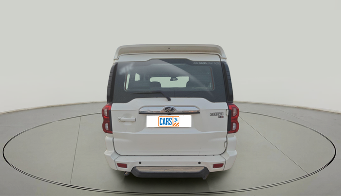 2016 Mahindra Scorpio S10, Diesel, Manual, 60,985 km, exterior