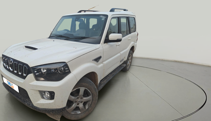 2016 Mahindra Scorpio S10, Diesel, Manual, 60,985 km, exterior