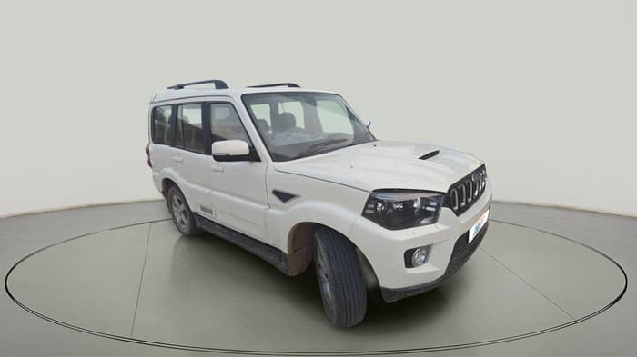 2016 Mahindra Scorpio S10, Diesel, Manual, 61,000 km, exterior