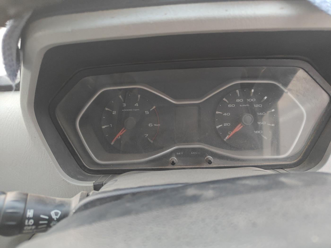 2016 Mahindra Scorpio S10, Diesel, Manual, 61,000 km, interior