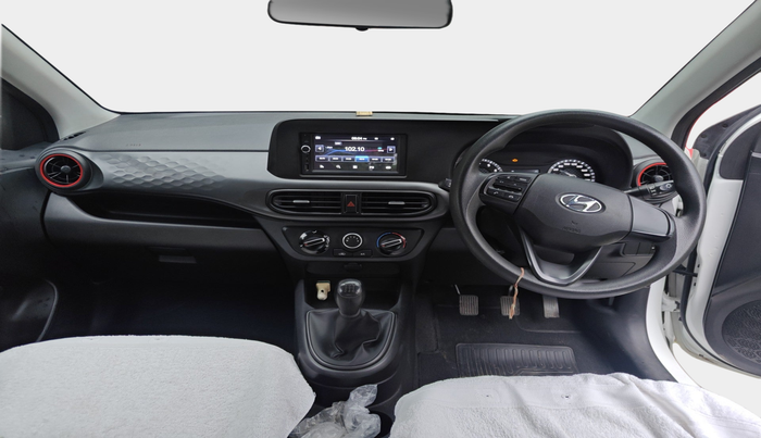 2022 Hyundai GRAND I10 NIOS MAGNA CORPORATE EDITION 1.2 KAPPA VTVT, Petrol, Manual, 21,146 km, interior
