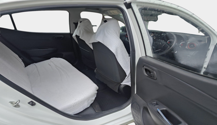 2022 Hyundai GRAND I10 NIOS MAGNA CORPORATE EDITION 1.2 KAPPA VTVT, Petrol, Manual, 21,146 km, interior
