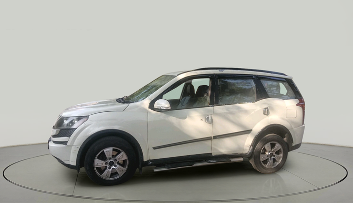 2013 Mahindra XUV500 W8, Diesel, Manual, 1,21,051 km, exterior