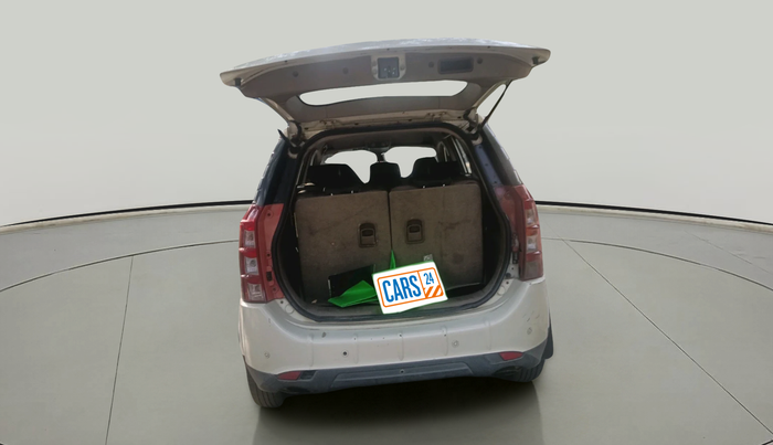 2013 Mahindra XUV500 W8, Diesel, Manual, 1,21,051 km, exterior