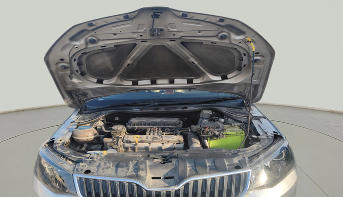 2017 Skoda Rapid STYLE 1.6 MPI, Petrol, Manual, 1,04,402 km, exterior