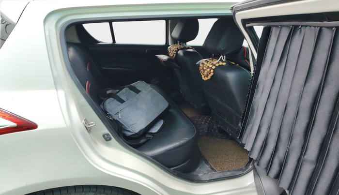 2011 Maruti Swift LXI, Petrol, Manual, 1,00,236 km, interior