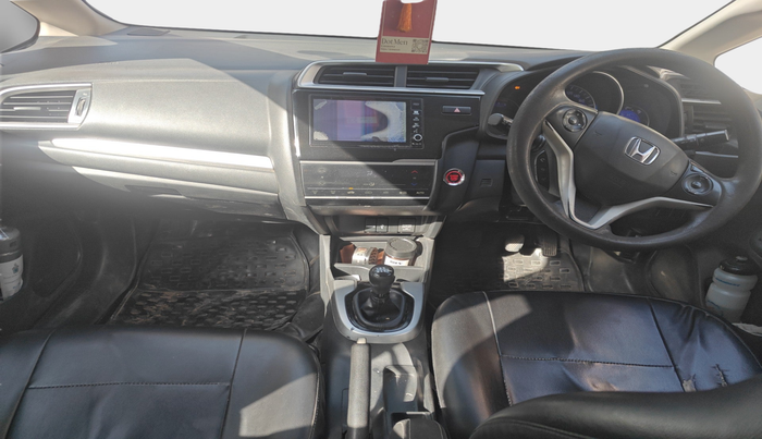 2017 Honda WR-V 1.5L I-DTEC VX MT, Diesel, Manual, 1,39,647 km, interior