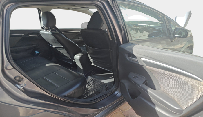 2017 Honda WR-V 1.5L I-DTEC VX MT, Diesel, Manual, 1,39,647 km, interior