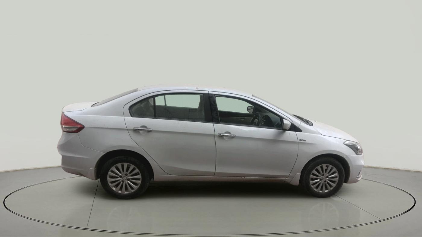2017 Maruti Ciaz ZETA DIESEL 1.3, Diesel, Manual, 1,80,479 km, exterior
