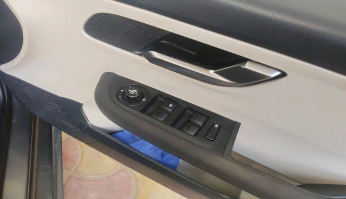 2022 Tata ALTROZ XZ PLUS DIESEL, Diesel, Manual, 60,318 km, interior