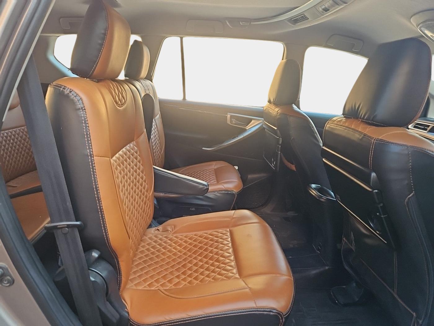 2017 Toyota Innova Crysta 2.4 VX 7 STR, Diesel, Manual, 1,08,573 km, interior